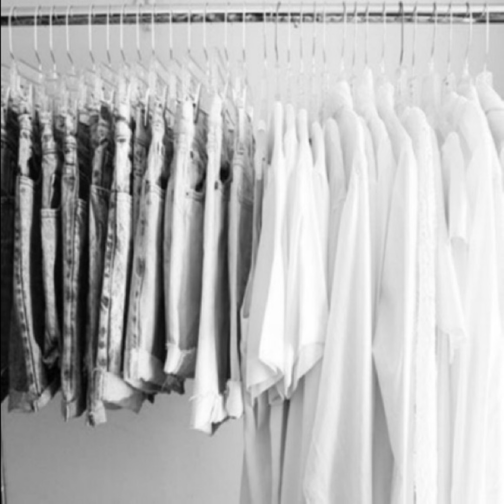 NAME BRAND MYSTERY BOX